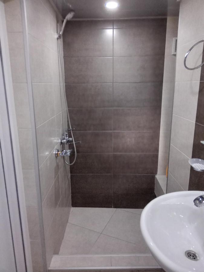 veranda m Tiflis Exterior foto